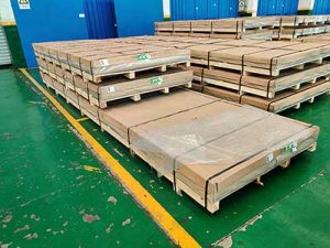 Aluminum plate packaging